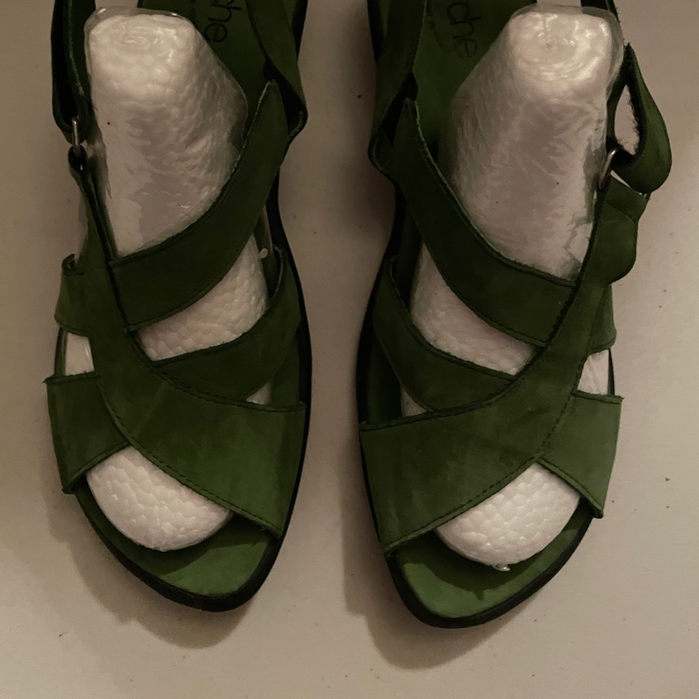 Arche Green Strappy Sandals